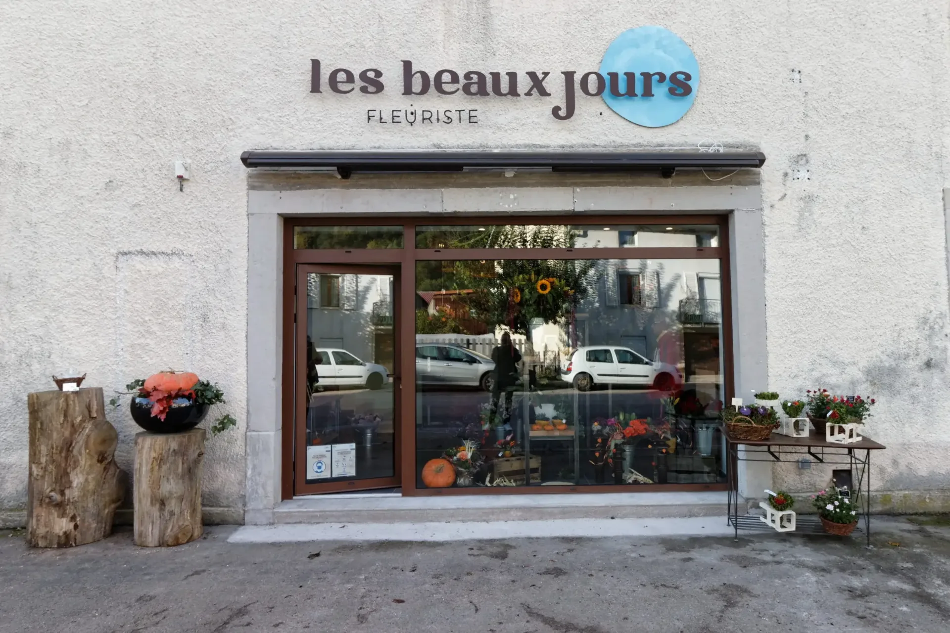 Le magasin de Fleurs « Les Beaux Jours » ouvre ses portes
